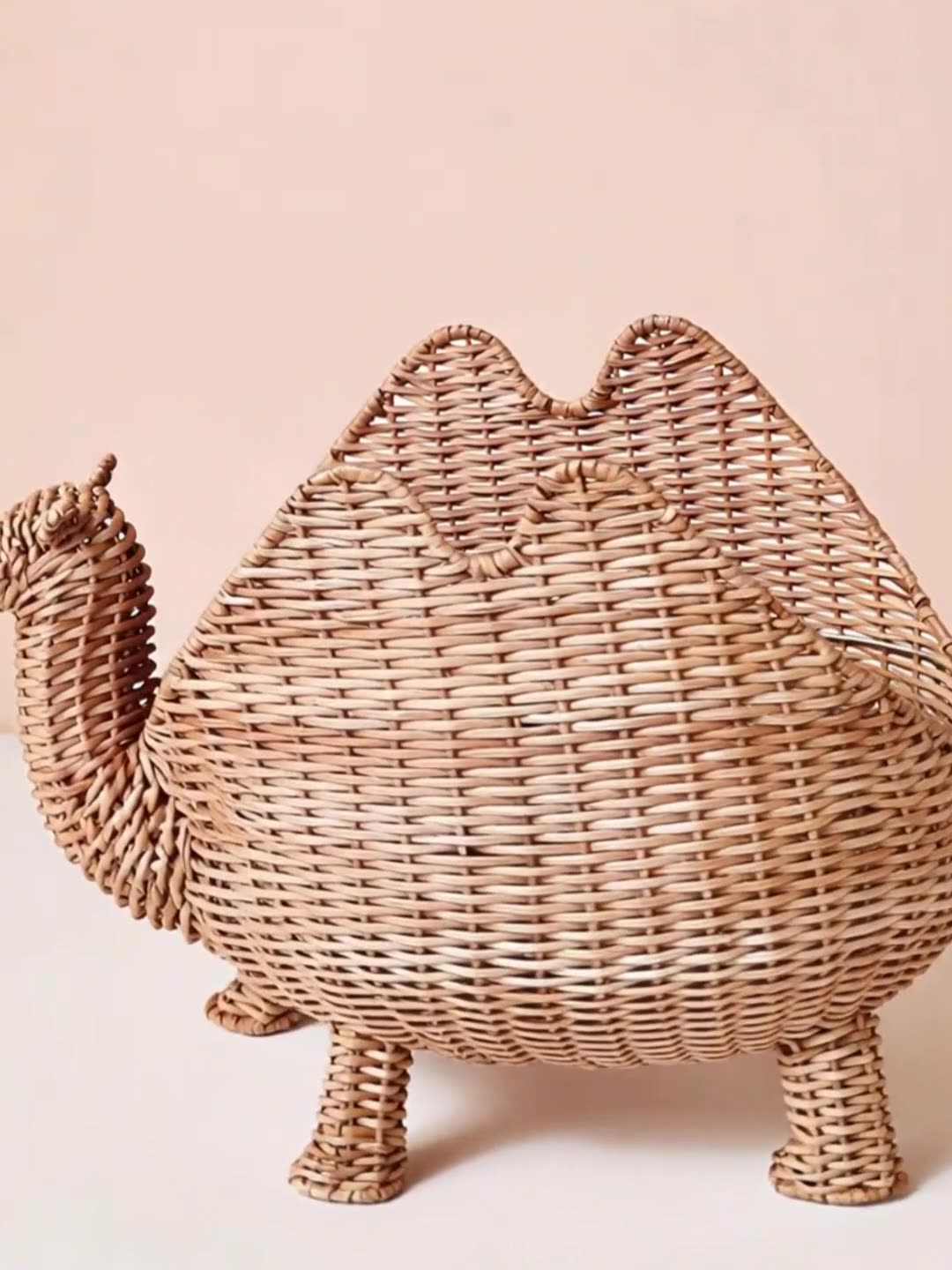 Handmade Nordic Rattan Camel Toy Storage Basket with Lid – Cute Animal Organizer