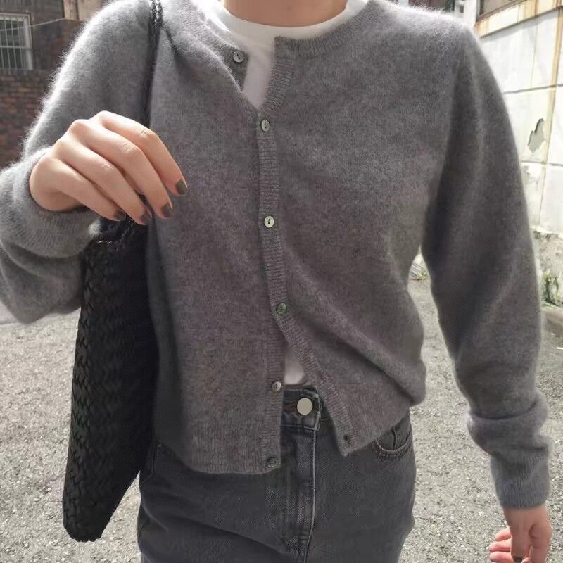 Women's 100% Wool Cardigan – Round Neck, Cozy & Stylish