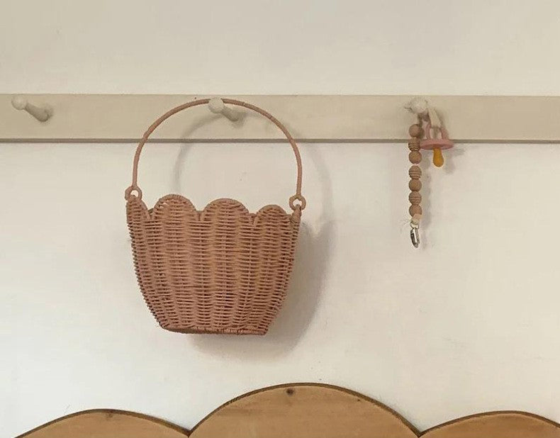 Nordic Woven Tulip Basket – Handwoven Picnic & Toy Bin