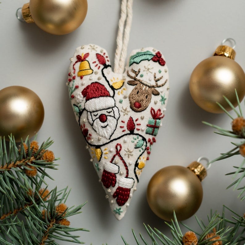 💖Kit de décoration/décoration de Noël brodée à la main en forme de cœur à faire soi-même 