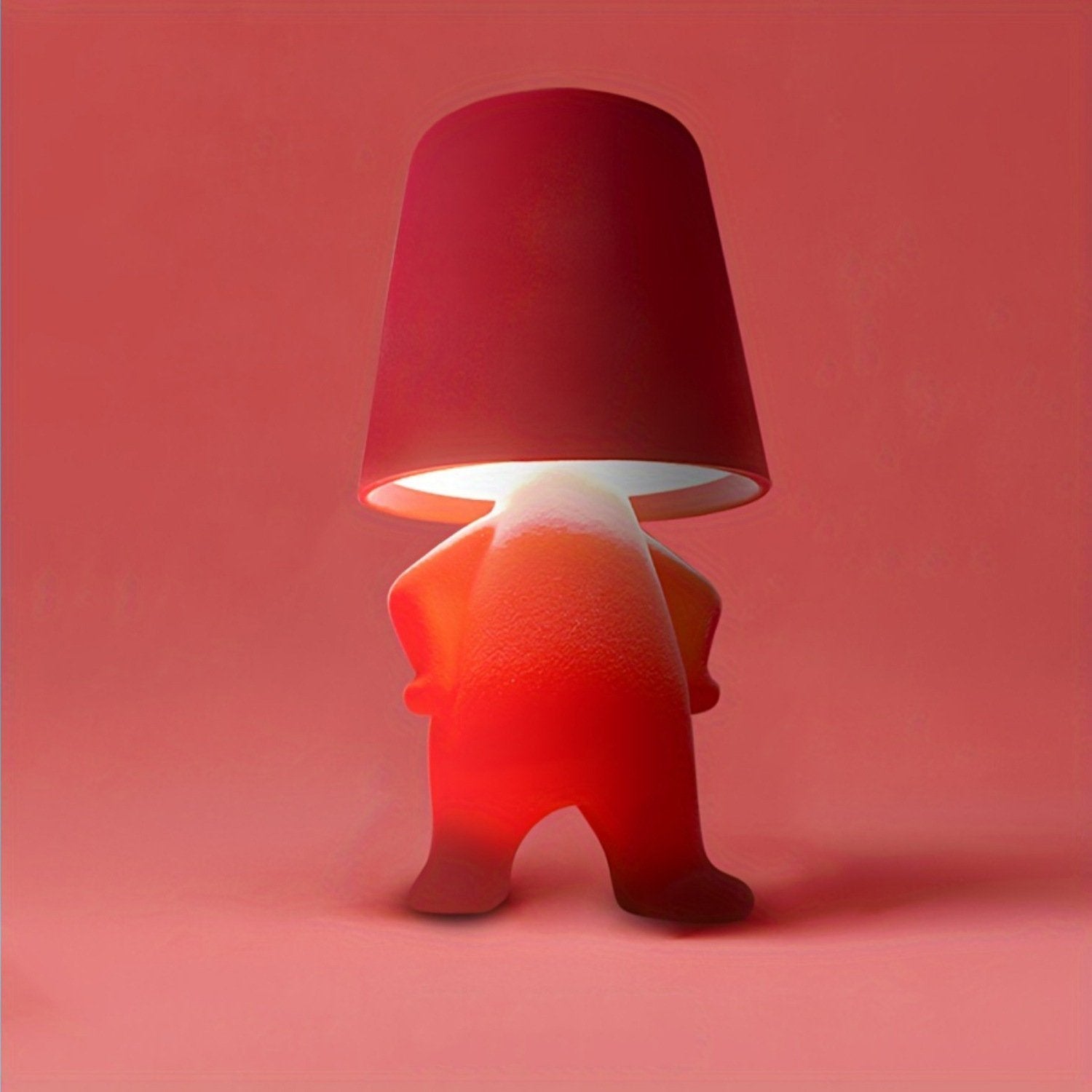 Mini lampe de table en forme de poupée mignonne 