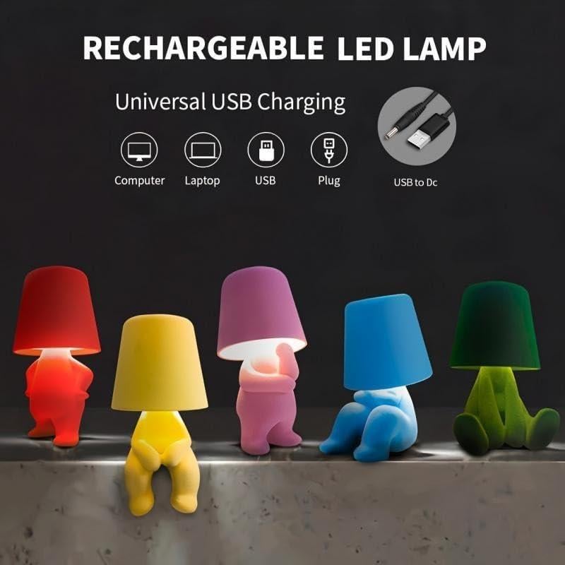 Mini lampe de table en forme de poupée mignonne 