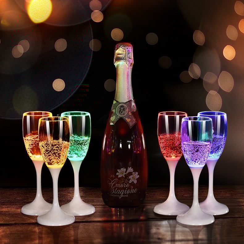 Verres à vin et à champagne lumineux à LED 