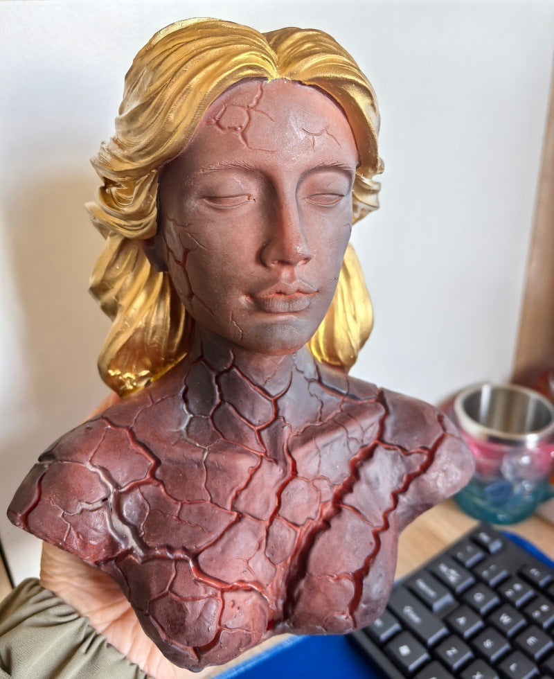 Cracked Blazing Maiden Figurine Statue Light - Where Art Meets Ambience!